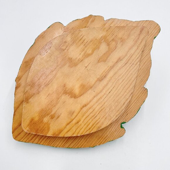 Handmade Ladybug Box Painted Ladybeetle Leaf Wooden Keepsake Trinket Home Decor - Picture 6 of 7